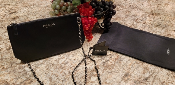 Prada Crossbody/Beauty Bag - Picture 2 of 7